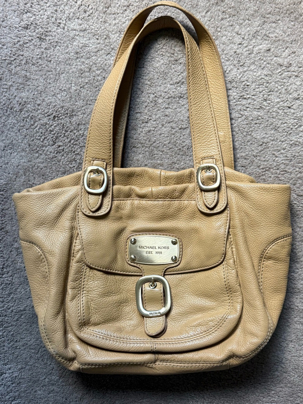 Michael Kors Tan Pebbled Leather Purse w/Gold Hardware